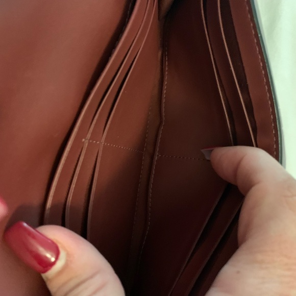 Brand new coach wallet. Never used. Black with wild print - Picture 8 of 10